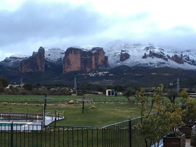 Aguas de los Mallos Hotel & Spa