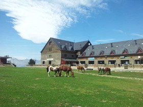 Port Aine 2000