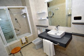 Hotel Petit Lacreu