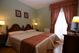 Hotel Eth Pomer