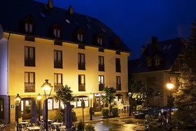 Hotel Ribaeta
