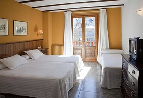 Hotel Ribaeta
