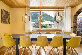 Luderna Casa Con Jardin Montcorbison