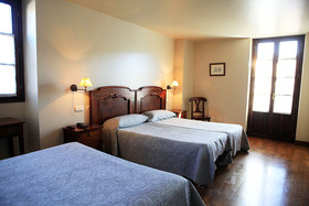 Trinquete Antxitonea Hotel
