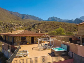 Casa Magma