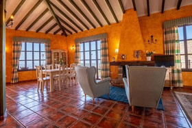 Casa Magma
