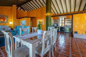 Casa Magma