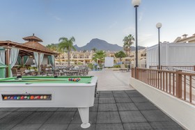 Royal Sunset Beach Club