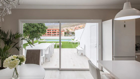 The White Pearl-Luxurious and Exclusiveness Villa