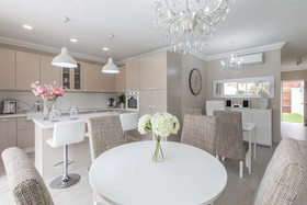 The White Pearl-Luxurious and Exclusiveness Villa