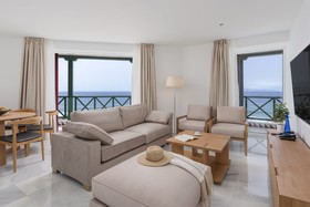 Parque Santiago by Upper Luxury Housing