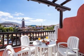 Parque Santiago by Upper Luxury Housing