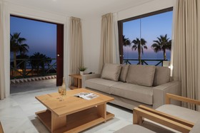 Parque Santiago by Upper Luxury Housing