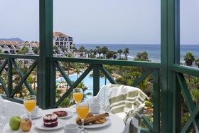 Parque Santiago by Upper Luxury Housing