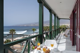 Parque Santiago by Upper Luxury Housing