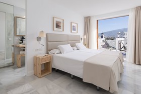 Parque Santiago by Upper Luxury Housing