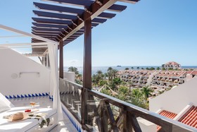 Parque Santiago by Upper Luxury Housing