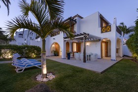 Parque Santiago by Upper Luxury Housing