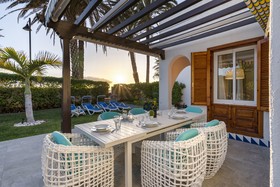 Parque Santiago by Upper Luxury Housing