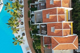 Parque Santiago by Upper Luxury Housing