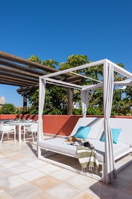 Parque Santiago by Upper Luxury Housing