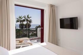 Parque Santiago by Upper Luxury Housing