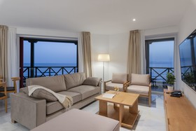 Parque Santiago by Upper Luxury Housing