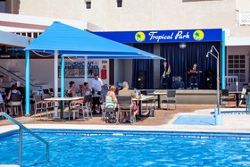 Tropical Park Hotel