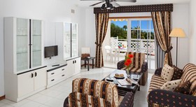 Tropical Park Hotel