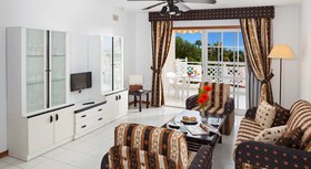Tropical Park Hotel