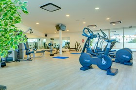 Coral Ocean View Hotel