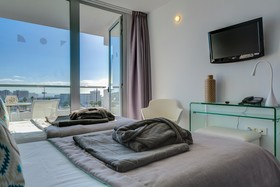 Coral Ocean View Hotel