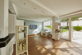 Coral Ocean View Hotel