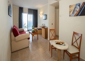 HOVIMA Costa Adeje - For Cool Adults