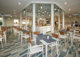 HOVIMA La Pinta Beachfront Family Hotel