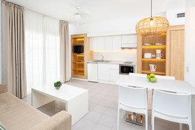 Los Olivos Beach Resort