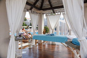 Los Olivos Beach Resort