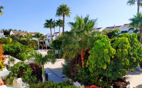 Aparthotel Parque Don Jose by Hello Apartments