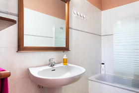 Maruja´s House by HomeLike