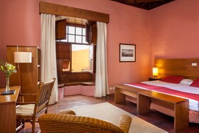 La Quinta Roja