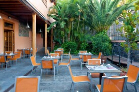 La Quinta Roja