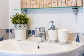 Okeanos Eco Guest House