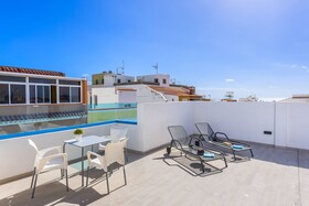 Okeanos Eco Guest House