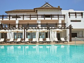 Las Terrazas de Abama Suites