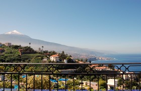 La Quinta Park Suites