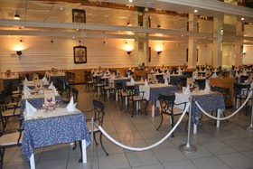 La Quinta Park Suites