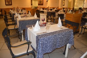 La Quinta Park Suites