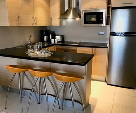 Ona Hollywood Mirage