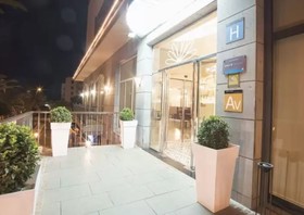 Reveron Plaza