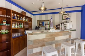 Klayman Olivina Aparthotel